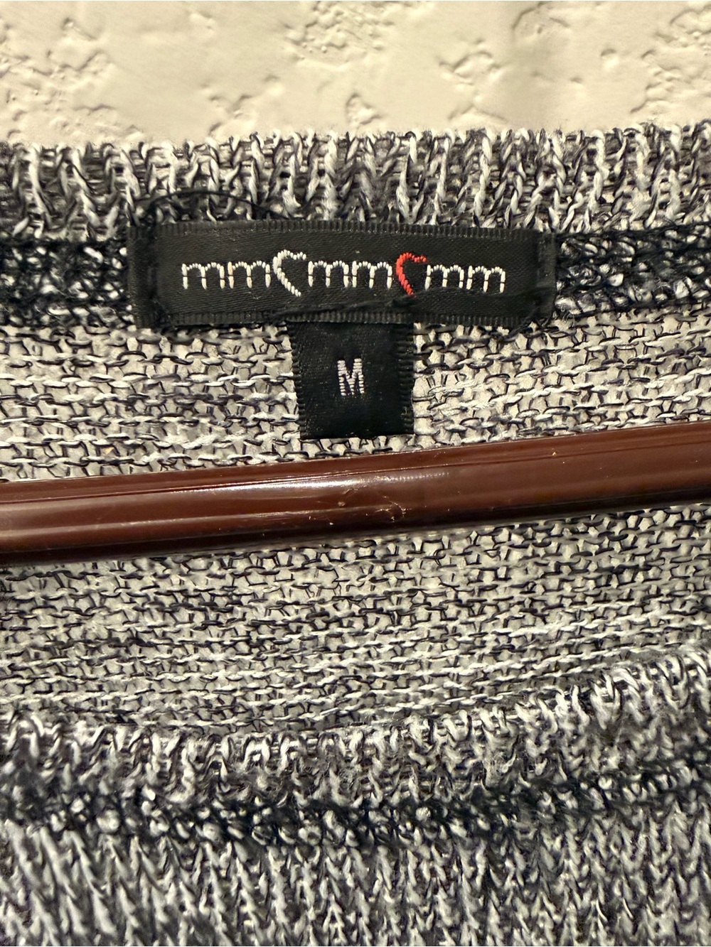 Cozy Gray Crewneck Sweater with Yellow Llama and Red Scarf - Picture 2 of 6